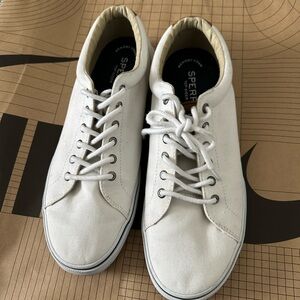 Sperry Top Sider Mens White Fashion Sneaker Size 11.5